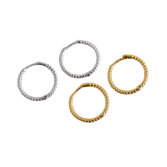 Rope Twist Huggies